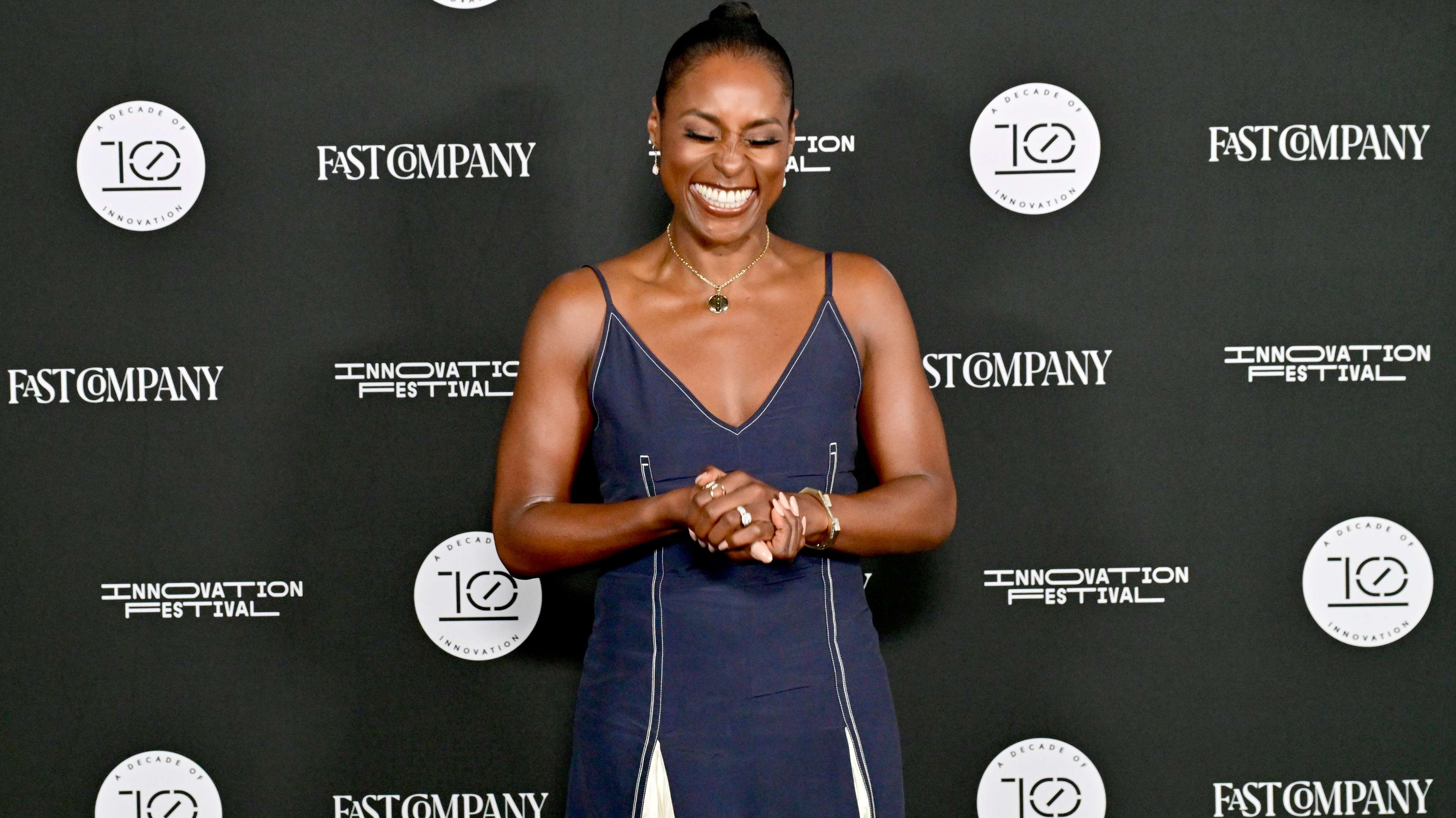 奇地位的重 奇地位的重